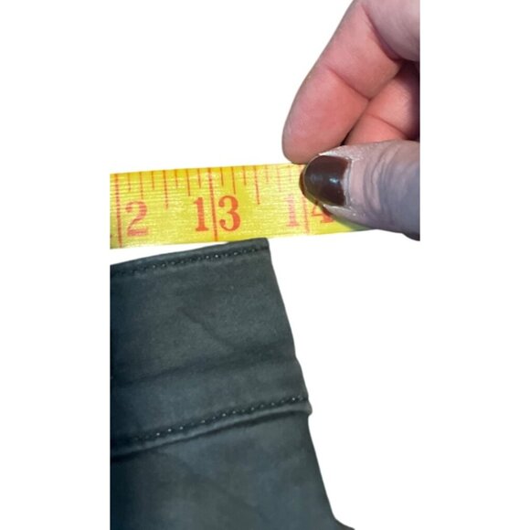 Madewell Mid-Rise Kick Out Jeans Womens Size 26 Gray Cotton Blend Crop - Picture 7 of 8